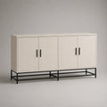 Buffet de salle à manger 4 portes MDF mélaminé strié blanc cassé structure rectangulaire pieds acier noir 160 cm L x 40 cm P x 80 cm H